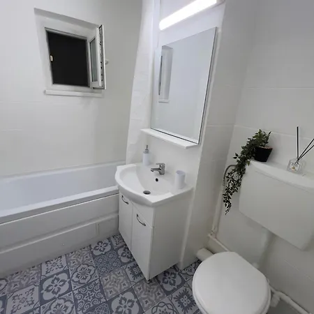 Apartmán Beachluxe Andreea - 5 Min To