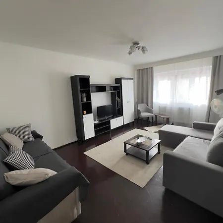 Apartment Beachluxe Andreea - 5 Min To