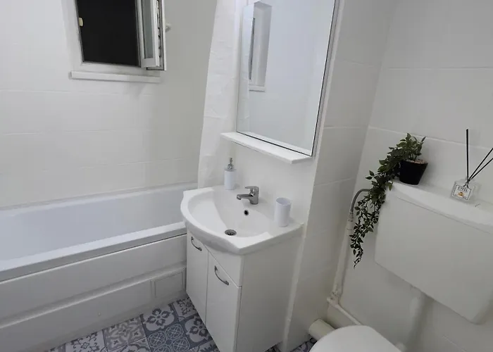 Apartament Beachluxe Andreea - 5 Min To